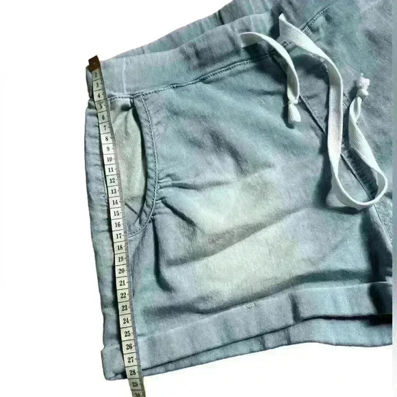 Short Jeans - Picture 2 of 9